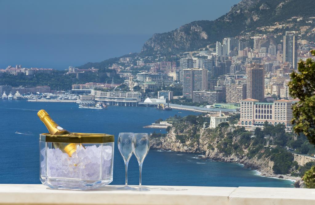 Luxurious Villa Overlooking Monaco 罗克布吕讷-卡普马丹 外观 照片